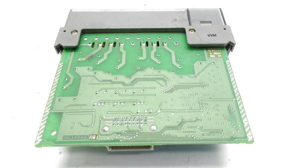 ALLEN BRADLEY 1746-OX8 SER. A 5-250VAC UNMP