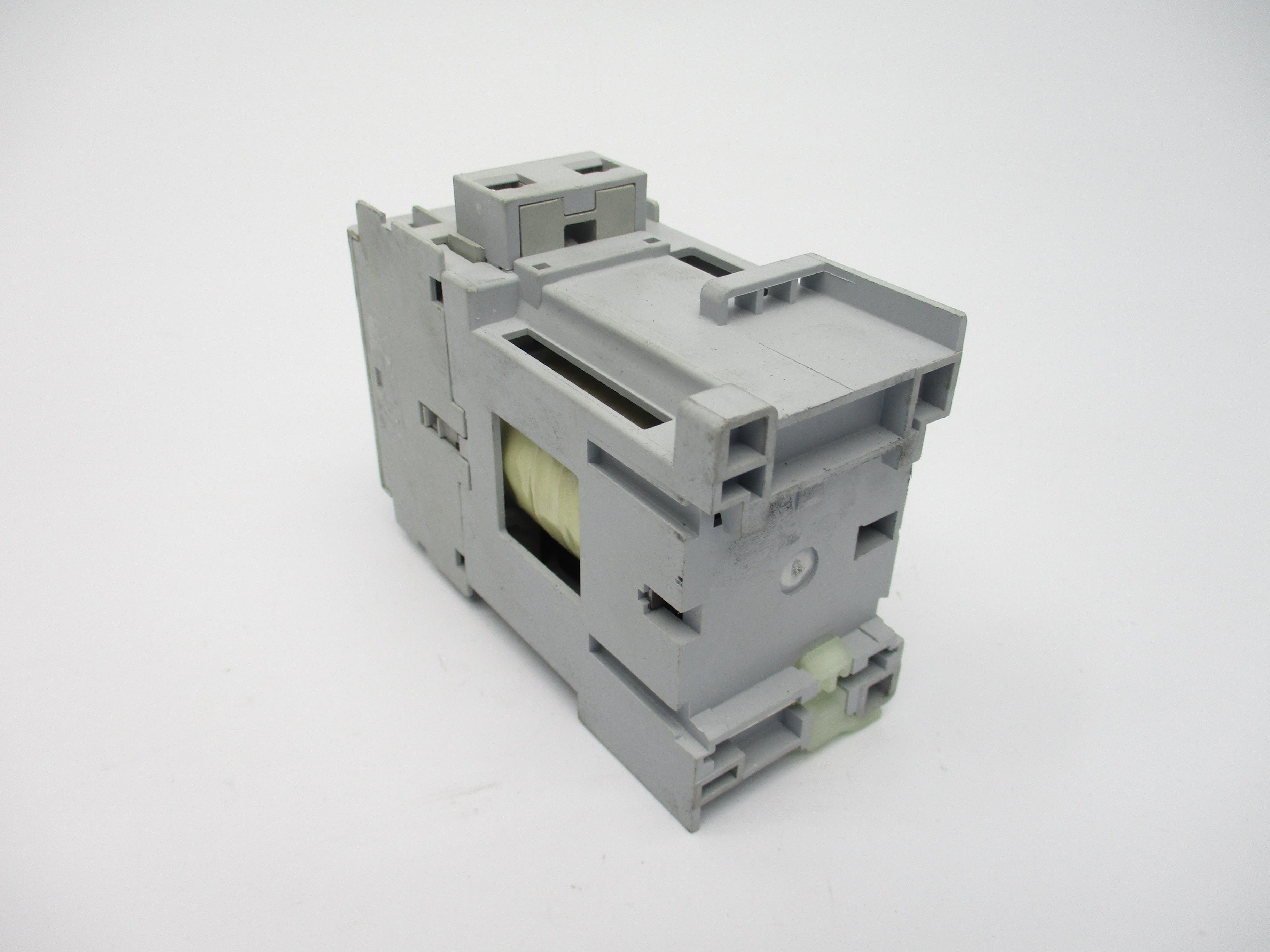 ALLEN BRADLEY 100-C12ZJ01 SER. A 24VDC NSNP