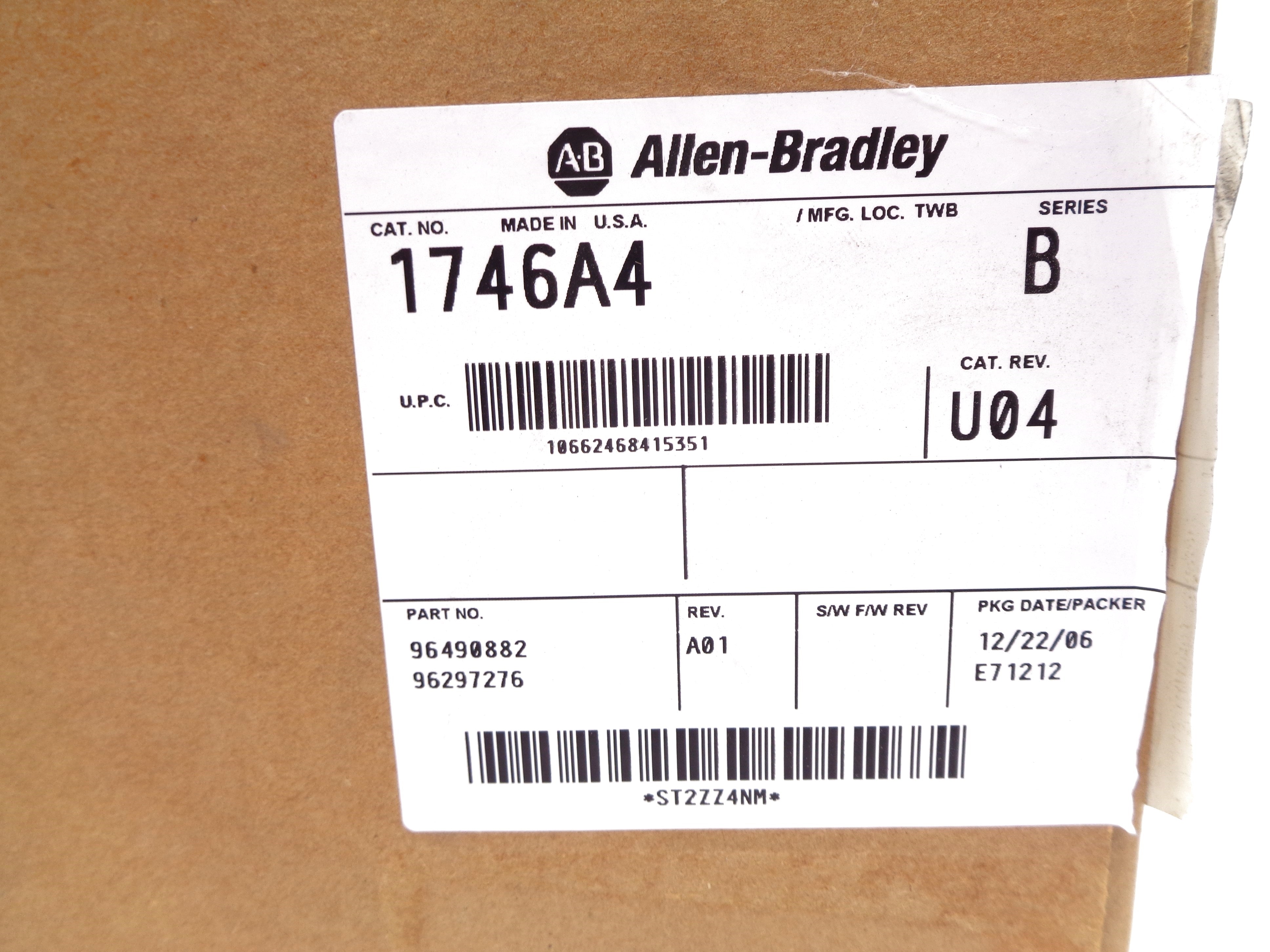 ALLEN BRADLEY 1746-A4 SER. B NSMP