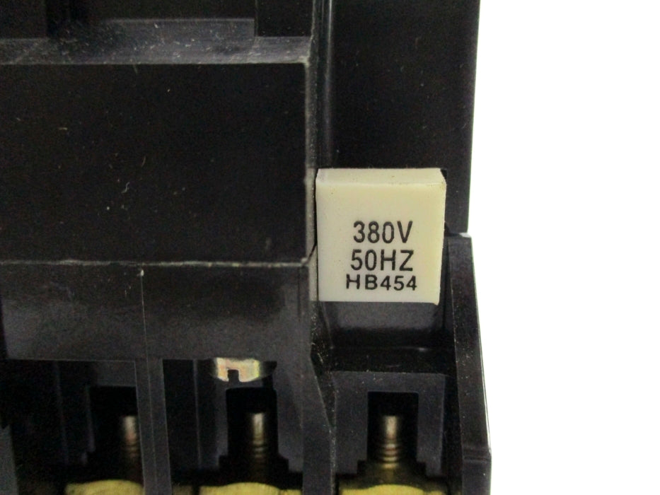 ALLEN BRADLEY 100-A18NN3 SER. C 380V NSNP