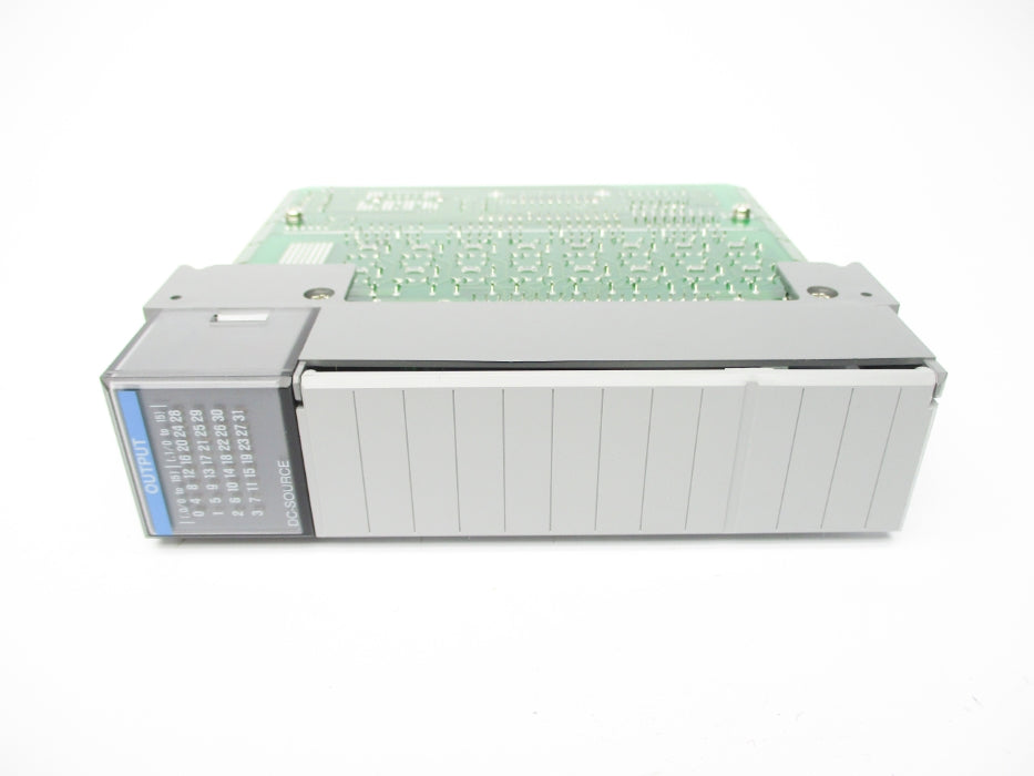 ALLEN BRADLEY 1746-OB32 SER. C 5-50VDC NSMP