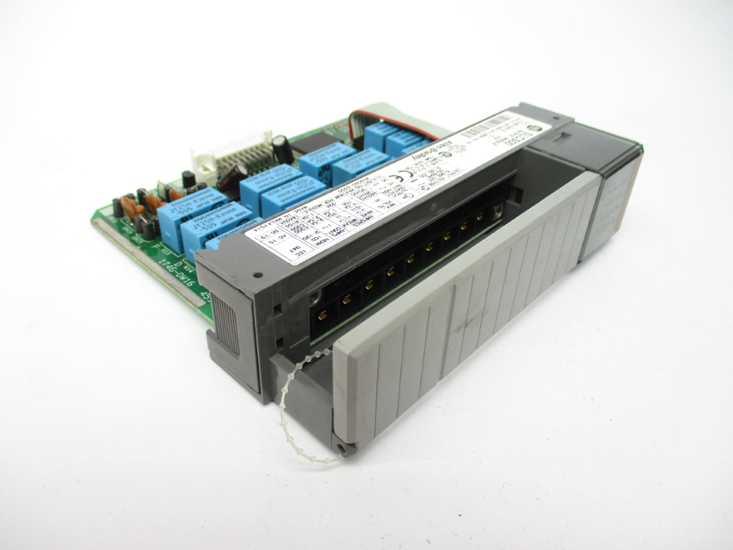 ALLEN BRADLEY 1746-OW16 SER. C 5-265VAC (NO TERMINAL)  NSNP