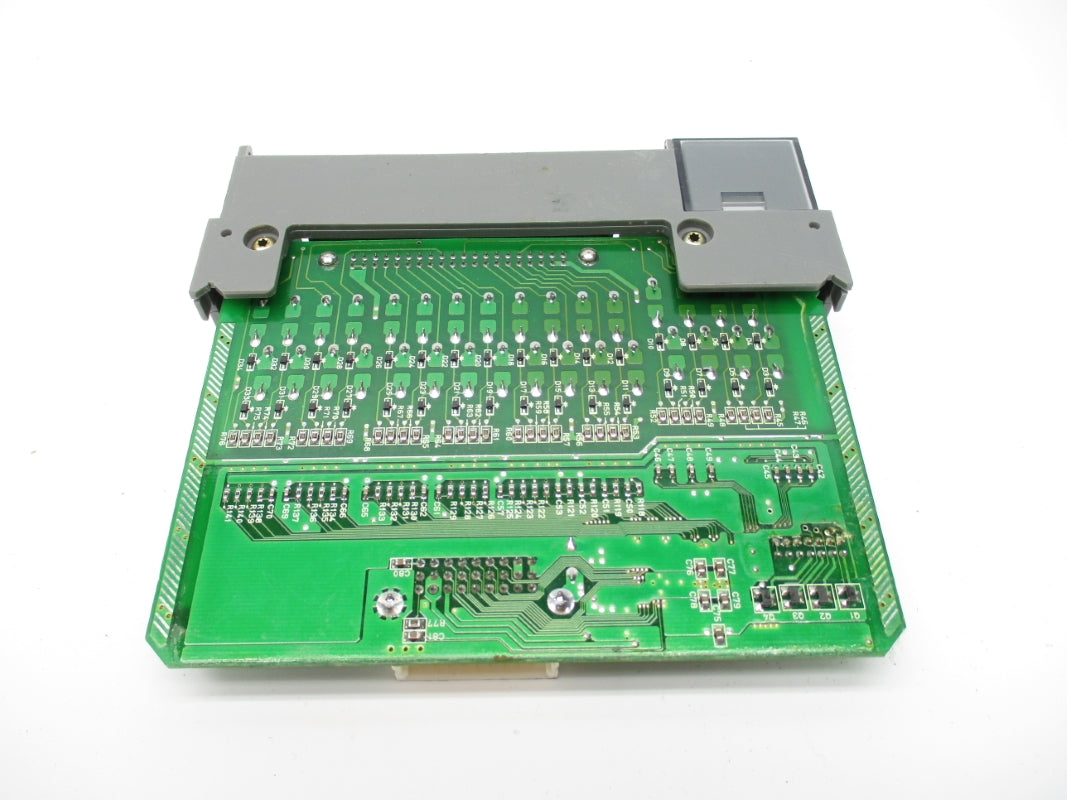 ALLEN BRADLEY 1746-IB32 SER. D 15-30VDC (NO DOOR/TERMINAL) NSNP