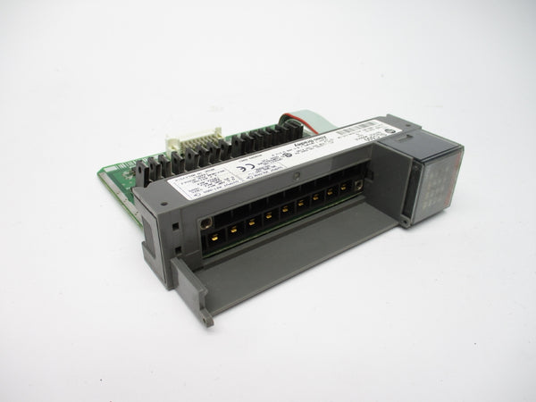 ALLEN BRADLEY 1746-OA16 SER. D 85-265VAC (NO DOOR/TERMINAL) NSNP