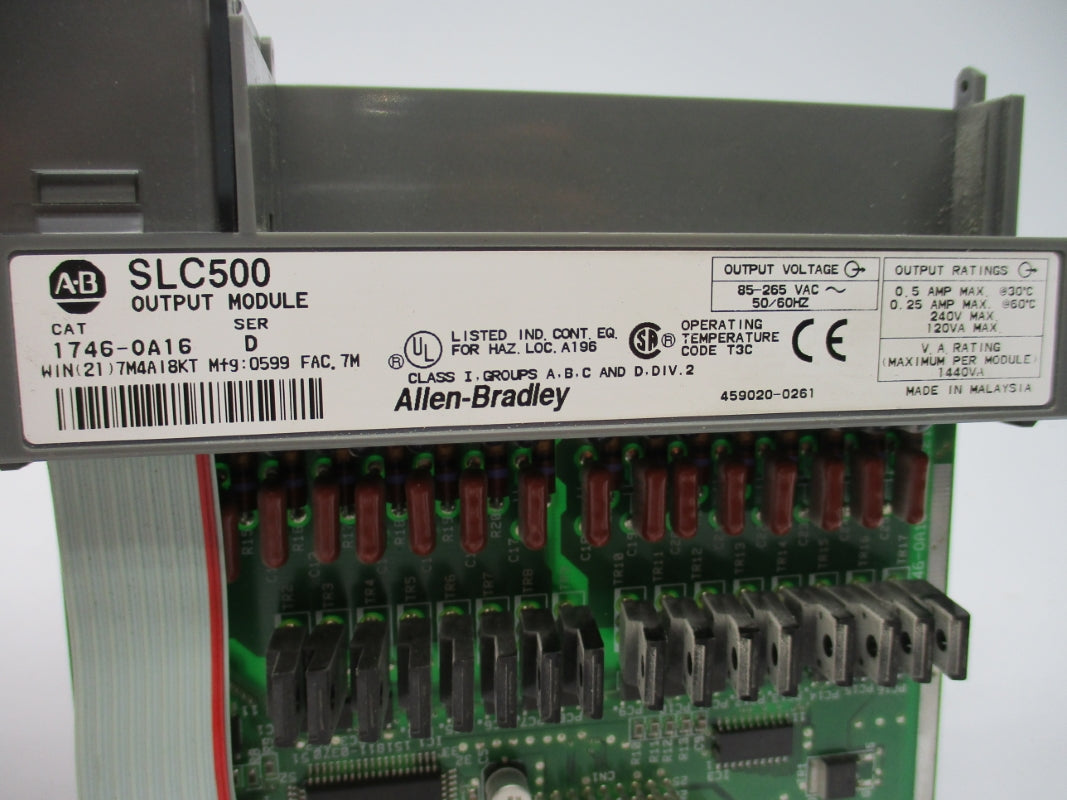 ALLEN BRADLEY 1746-OA16 SER. D 85-265VAC (NO DOOR/TERMINAL) NSNP
