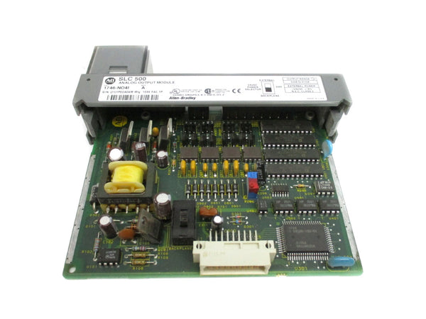 ALLEN BRADLEY 1746-NO4I SER. A 24VDC (NO DOOR/TERMINAL) NSNP