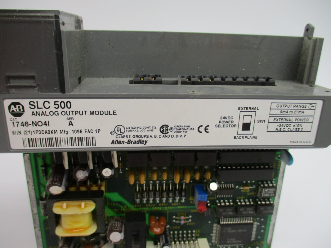 ALLEN BRADLEY 1746-NO4I SER. A 24VDC (NO DOOR/TERMINAL) NSNP