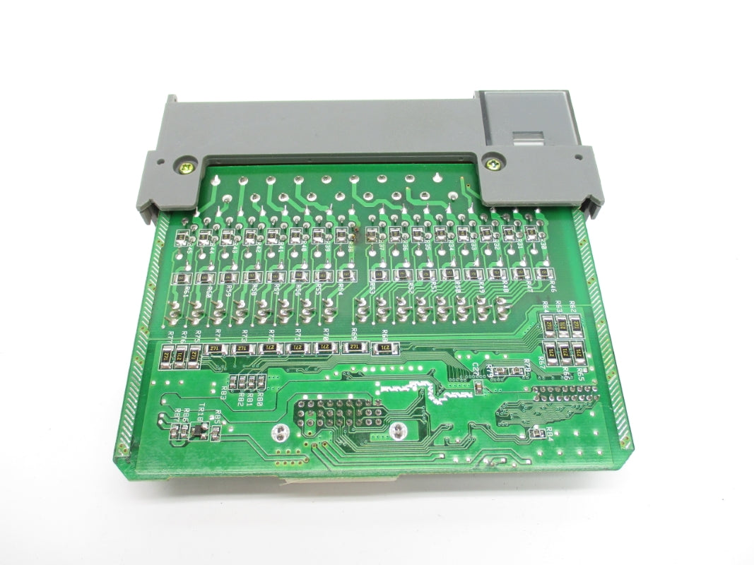 ALLEN BRADLEY 1746-OA16 SER. D 85-265VAC (NO DOOR) NSNP