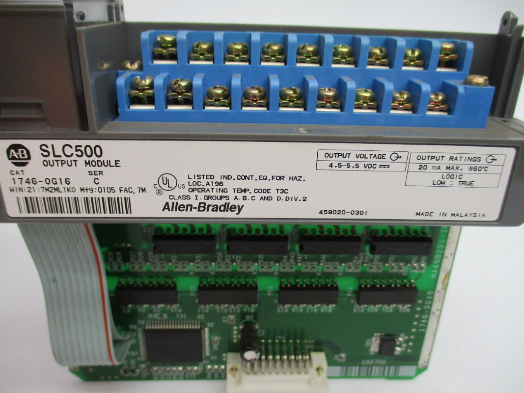 ALLEN BRADLEY 1746-OG16 SER. C 4.5-5.5VDC (NO DOOR) NSNP
