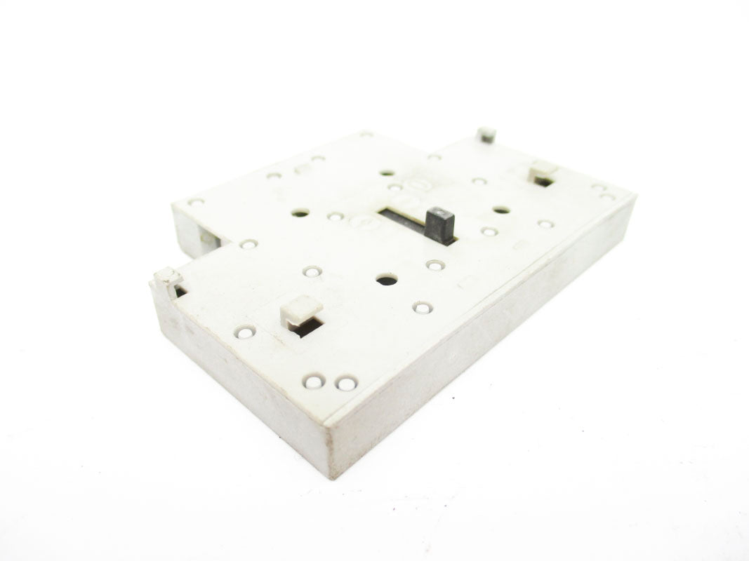 ALLEN BRADLEY 100-SA10 SER. B 600V 10A UNMP