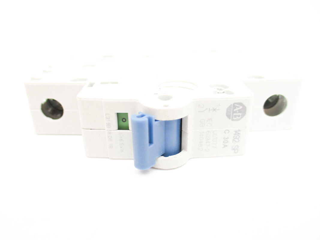 ALLEN BRADLEY 1492-SPM1C300 SER. D 277VAC 30A (PKG OF 2) NSMP