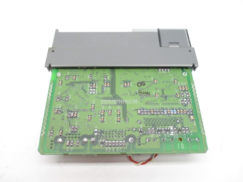 ALLEN BRADLEY 1747-L532 SER. E F/W 10 24VDC (NO DOOR/KEY) UNMP