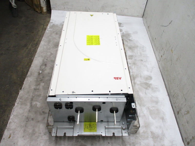 ABB ACS800-04M-0260-5+H352 480V 267A UNMP