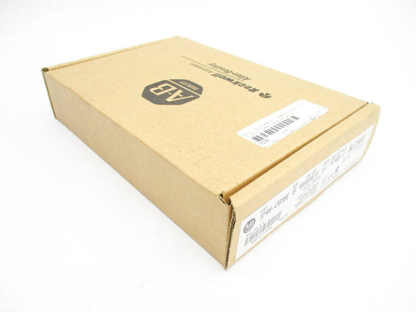 ALLEN BRADLEY 1746-OB16E SER. B 10-30VDC NSFS