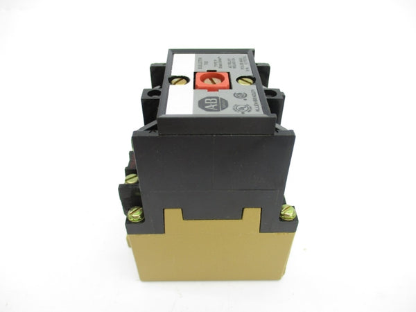 ALLEN BRADLEY 700-P400A1 SER. B 110/115-120V 10A (WH) NSMP