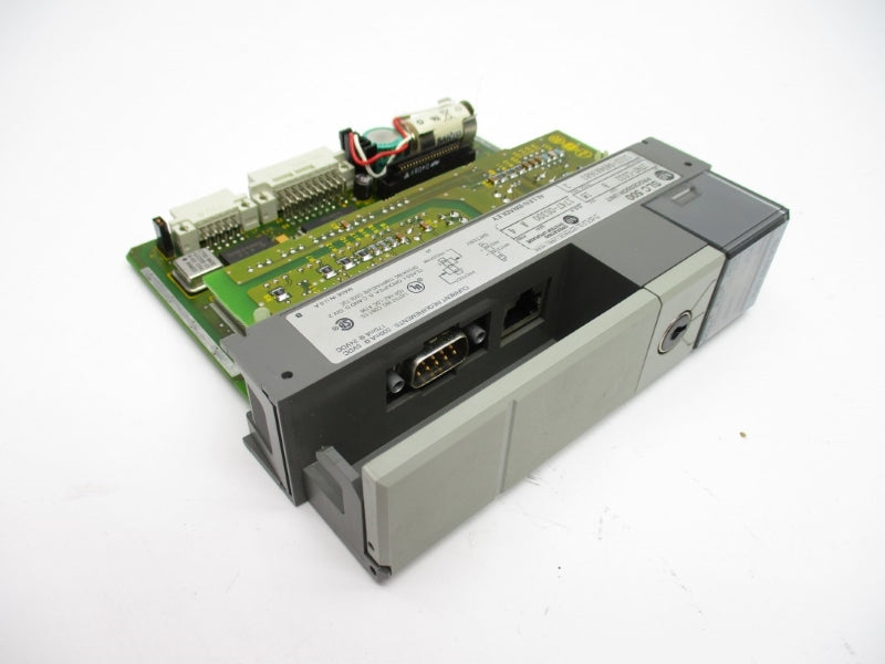 ALLEN BRADLEY 1747-L532 SER. B F/W 4 24VDC (NO KEY) NSNP