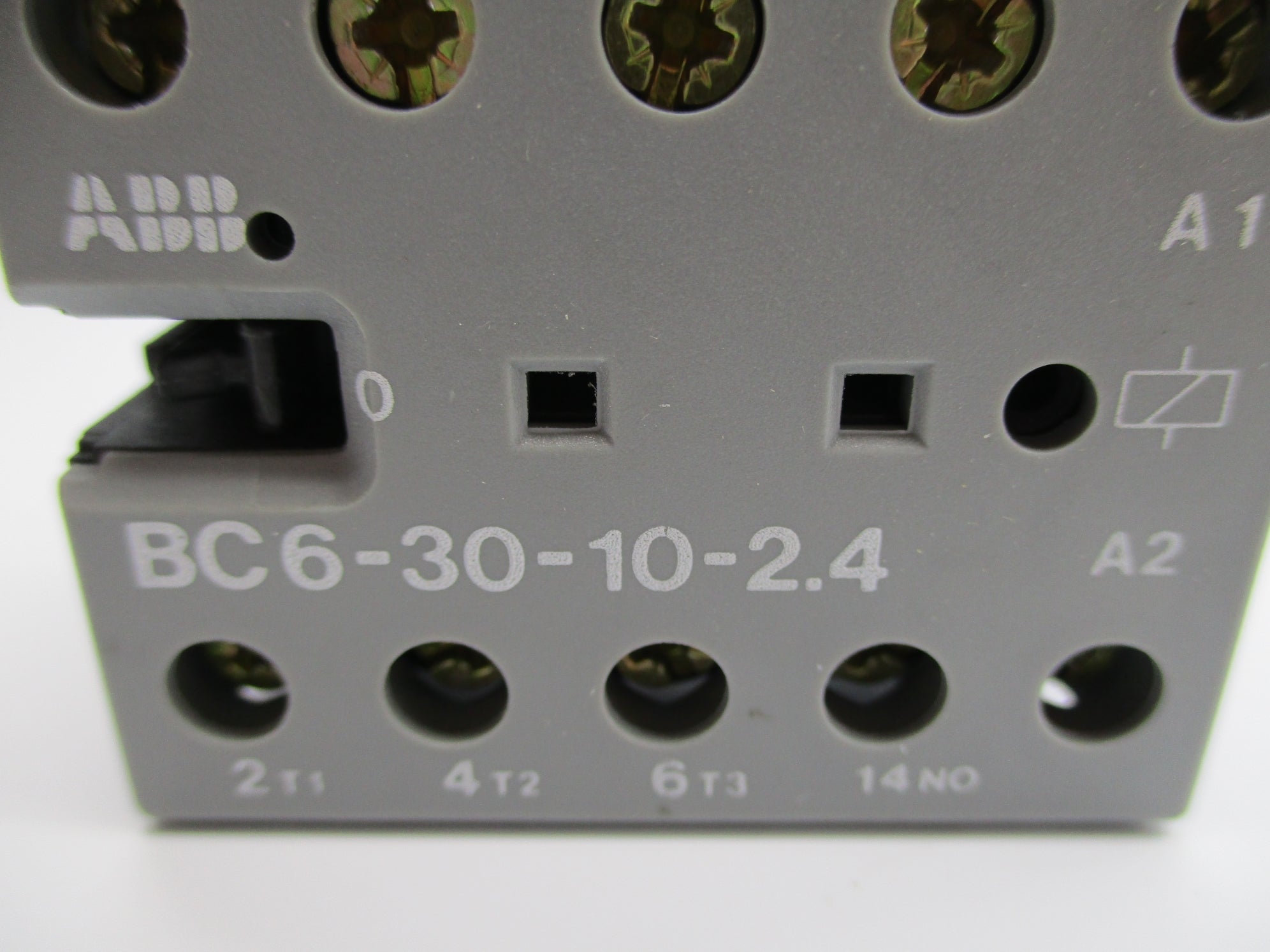 ABB BC6-30-10-2.4 17/32VDC NSNP