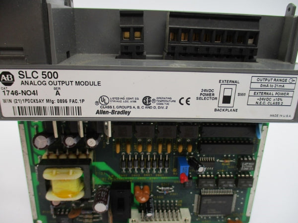 ALLEN BRADLEY 1746-NO4I SER. A 24VDC (NO DOOR) NSNP