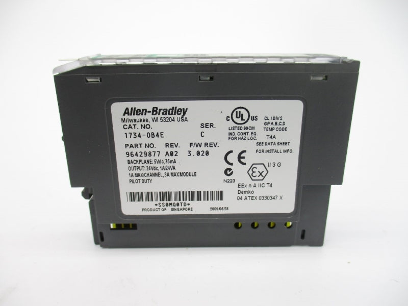 ALLEN BRADLEY 1734-OB4E SER. C F/W 3.020 24VDC 3A NSMP