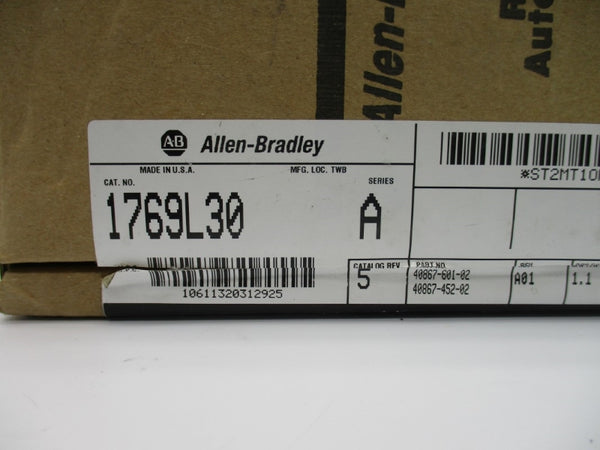 ALLEN BRADLEY 1769-L30 SER. A F/W 1.1 24VDC .8A NSMP