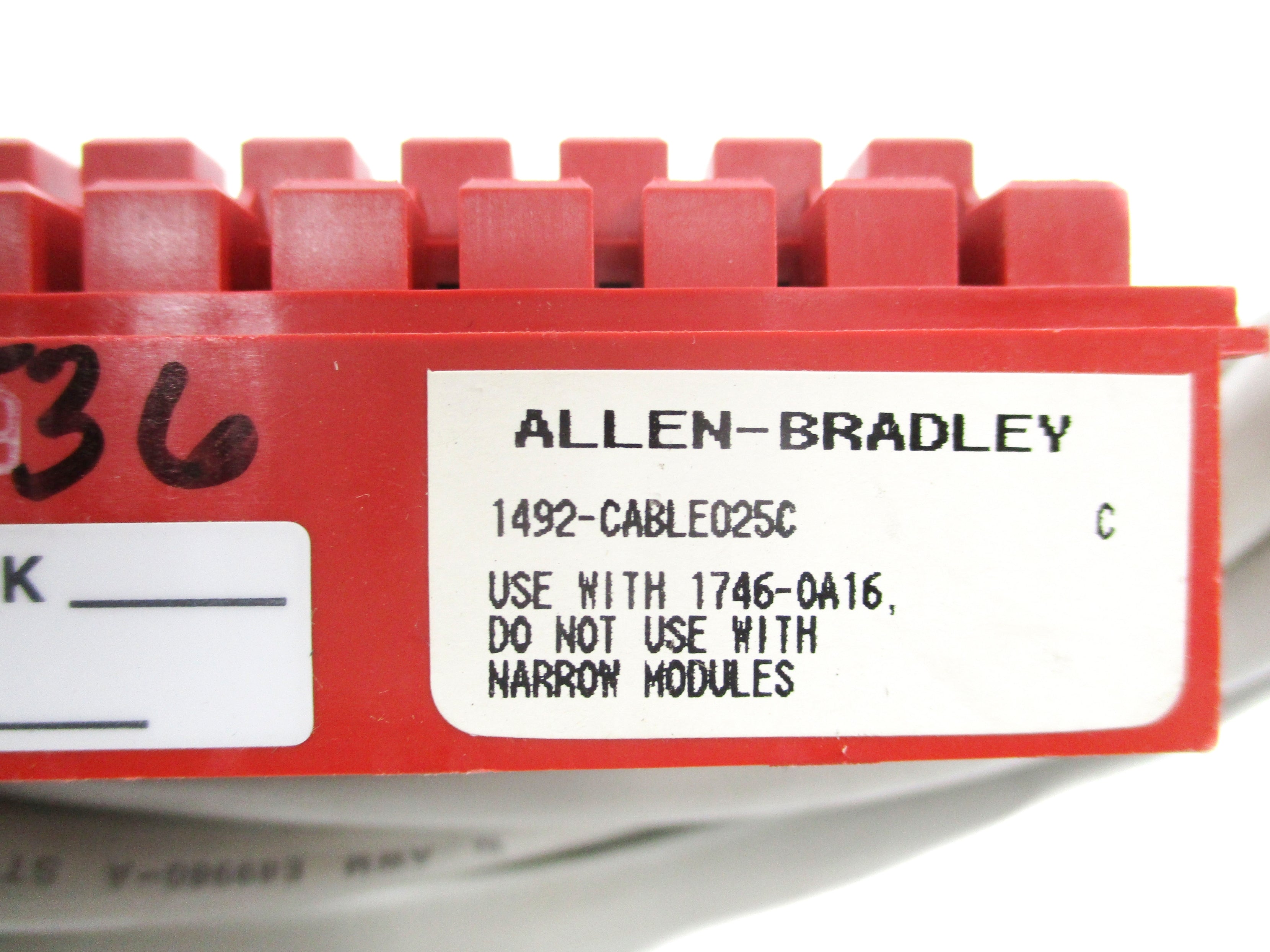 ALLEN BRADLEY 1492-CABLE025C SER. C NSNP