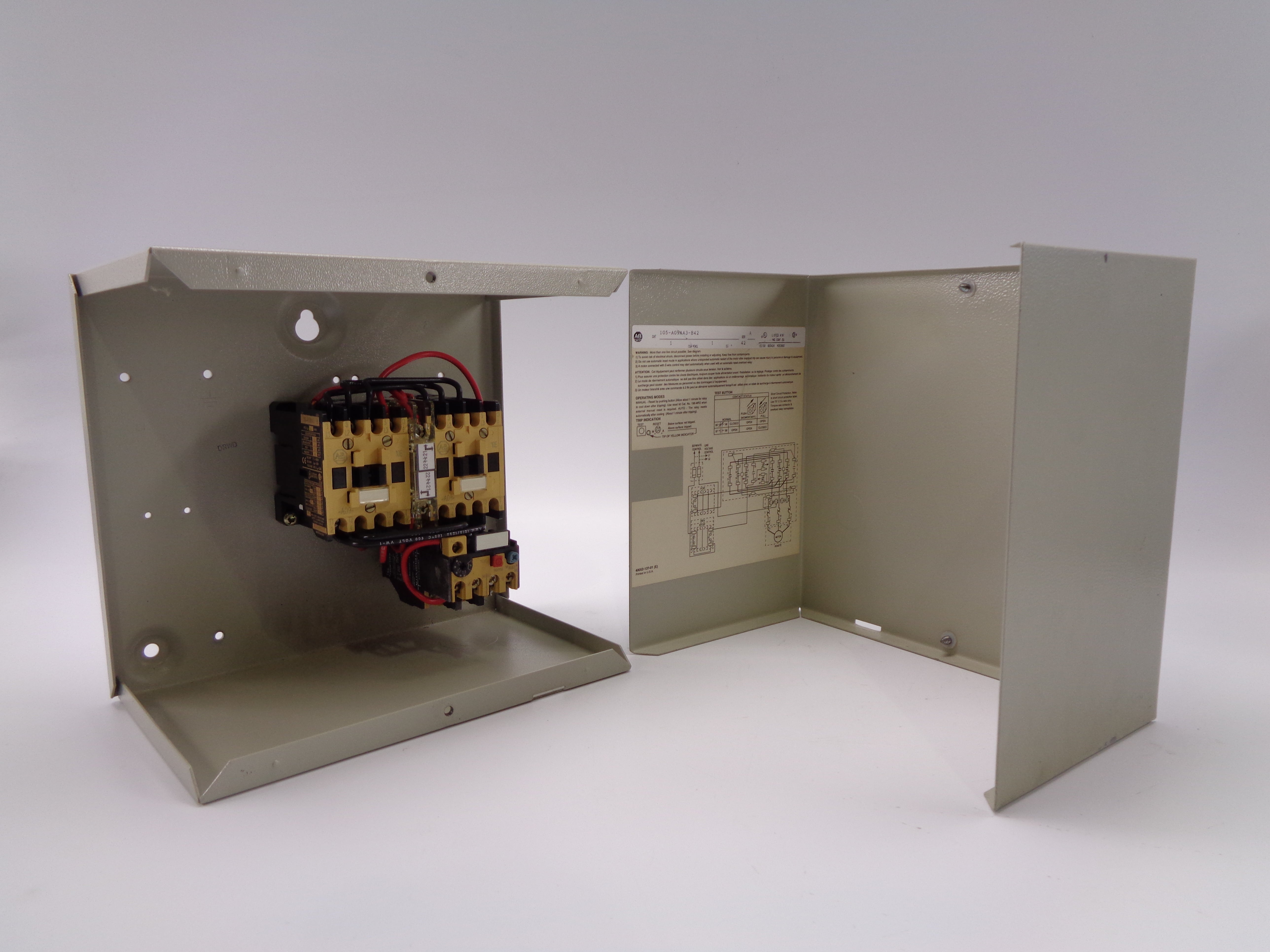 ALLEN BRADLEY 105-A09AA3-B42 SER. A NSNP