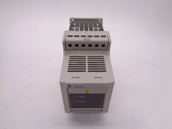 ALLEN BRADLEY 160-BA02NPS1 SER. C F/W 7.06 380-460V 2.0A (BR/WH) NSMP