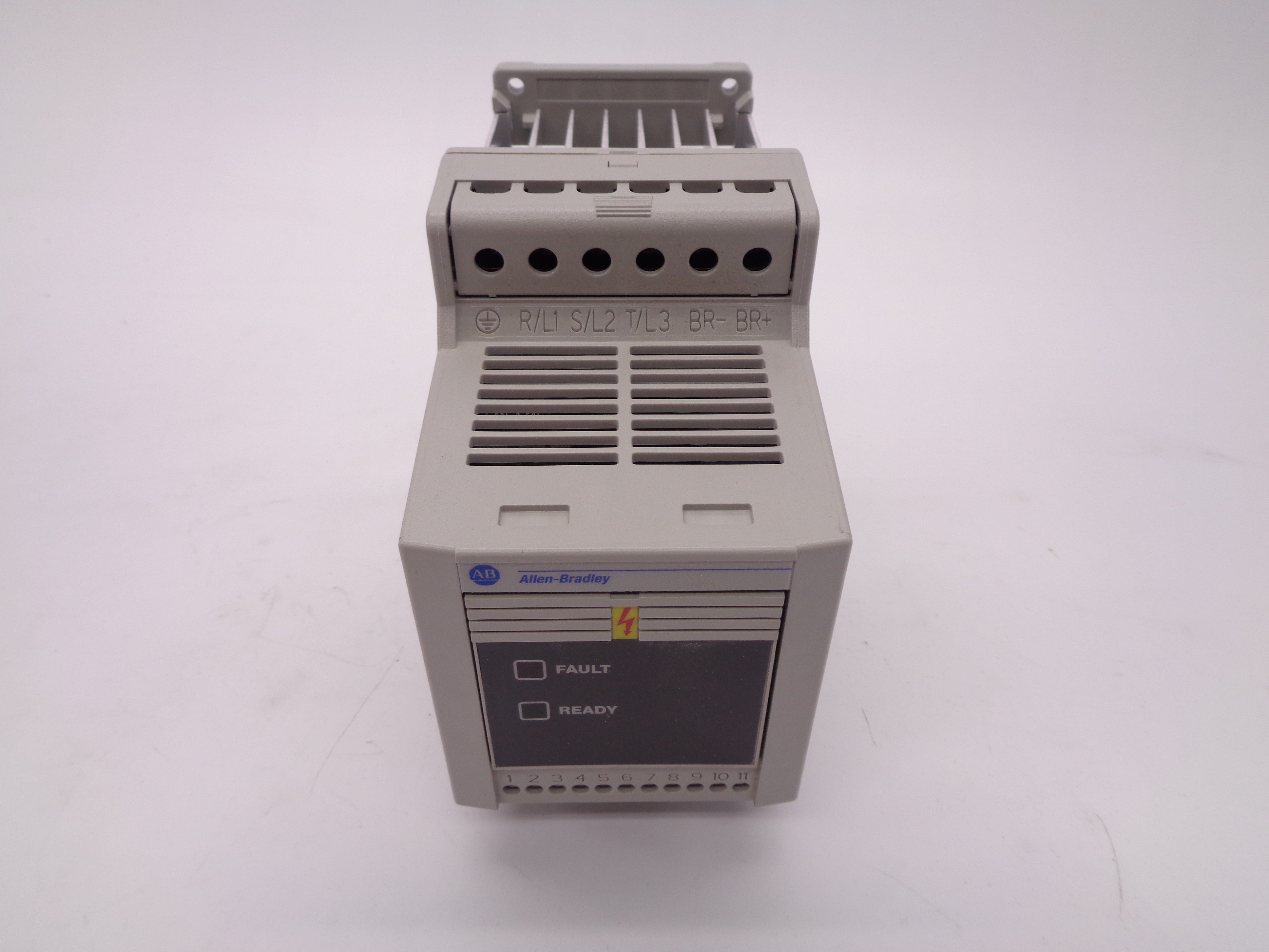 ALLEN BRADLEY 160-BA04NSF1 SER. C 380-460V 4.6A F/W 7.06 (BR/WH) NSMP