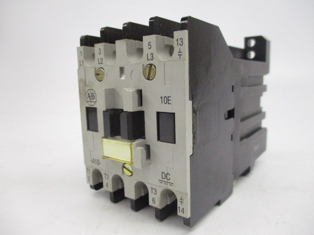 ALLEN BRADLEY 100-A18NZ123 SER. B 12V (BR/WH) NSMP