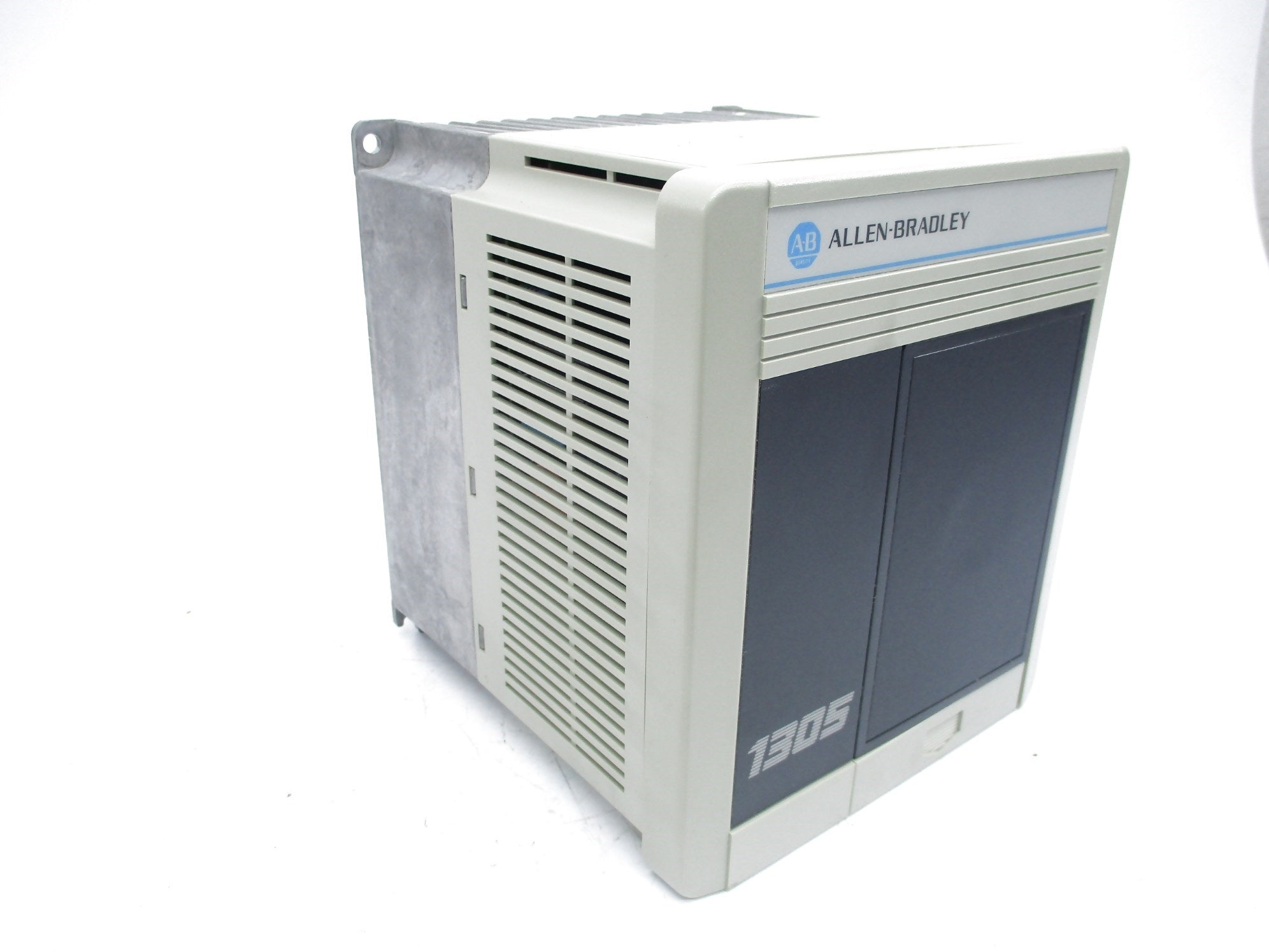 ALLEN BRADLEY 1305-BA02A SER. C F/W 6.01 380-460V 1.6A NSMP