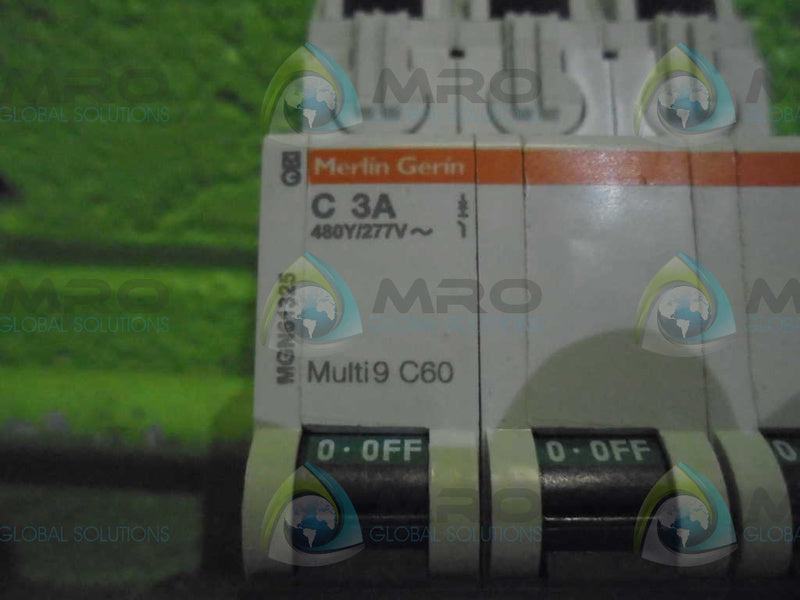 MERLIN GERIN MGN61325 CIRCUIT BREAKER 3A  UNMP