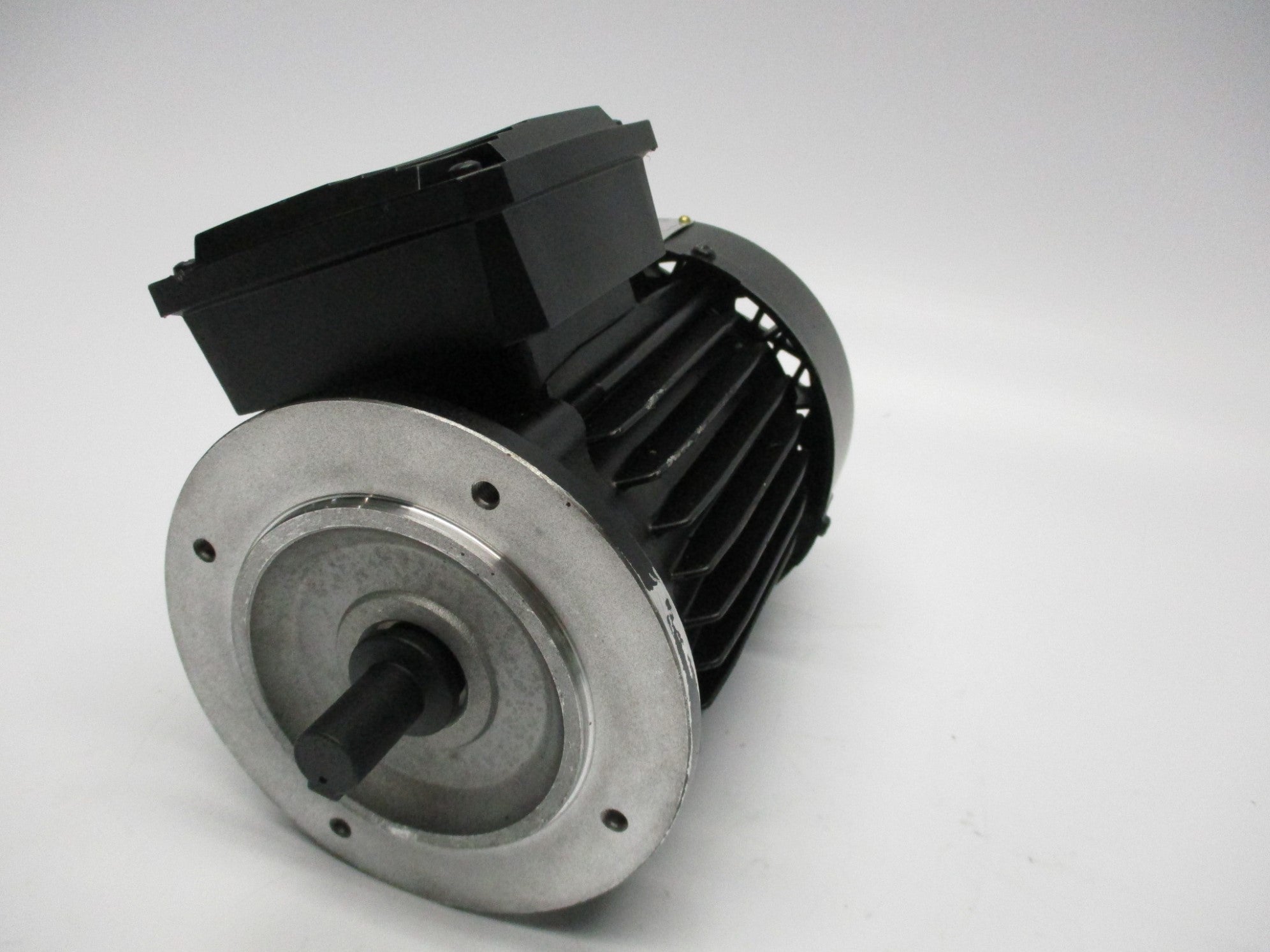 AEG AM63ZBA4 460V 0.70A NSNP