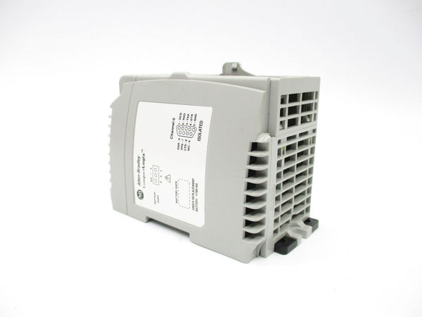 ALLEN BRADLEY 1769-L32E SER. B F/W 1.17 24VDC 0.09A NSNP