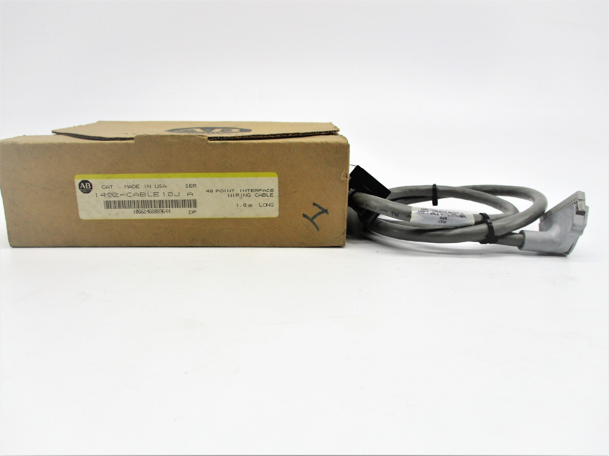 ALLEN BRADLEY 1492-CABLE10J SER.A NSMP