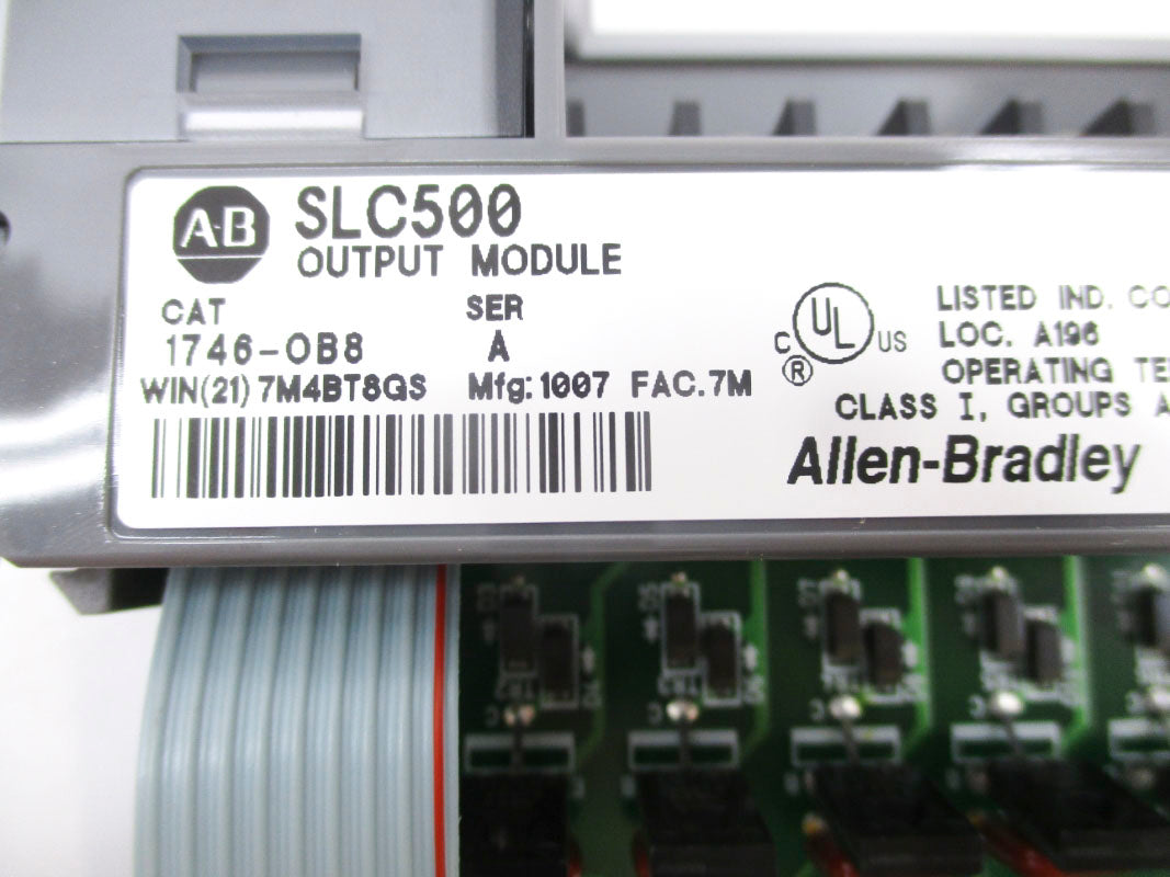 ALLEN BRADLEY 1746-OB8 SER. A 50VDC NSMP
