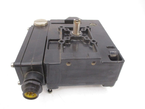 ACCORD CONTROLS A51137AT 5100 30VDC 120PSI UNMP