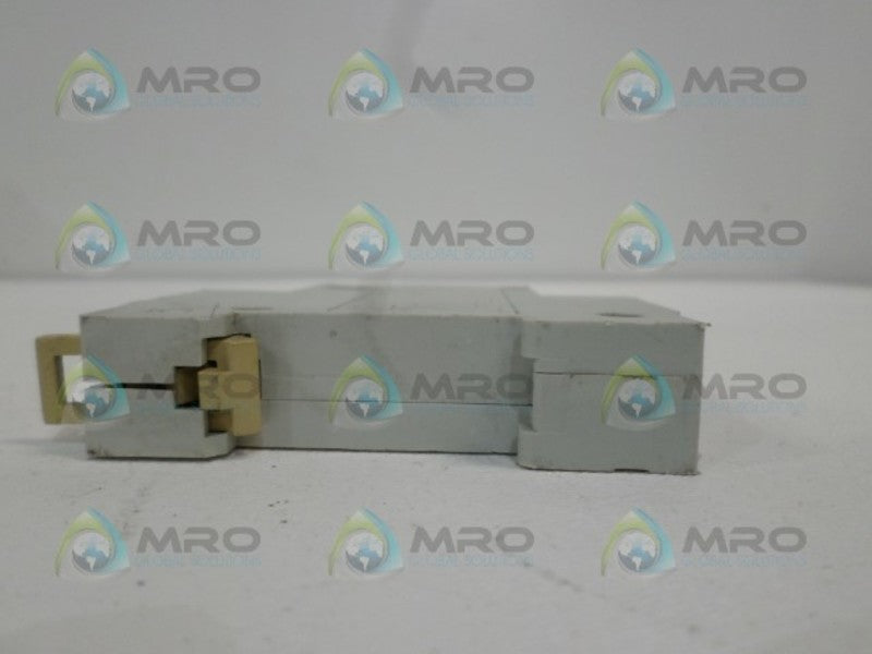 MERLIN GERIN 20856 CIRCUIT BREAKER 20A  UNMP