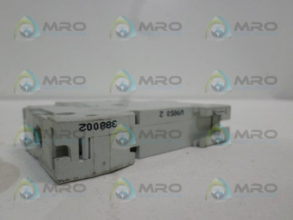 MERLIN GERIN 25643 CIRCUIT BREAKER 6A  UNMP
