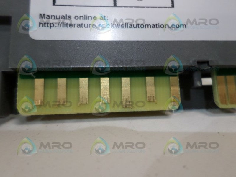 ALLEN BRADLEY 1734-VTM SER. C VOLTAGE TERMINAL MODULE  UNMP