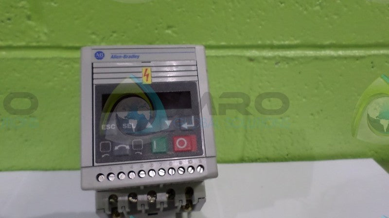 ALLEN BRADLEY 160-BA04NSF1P1 SER. B F/W 5.01 SPEED CONTROLLER  NSNP