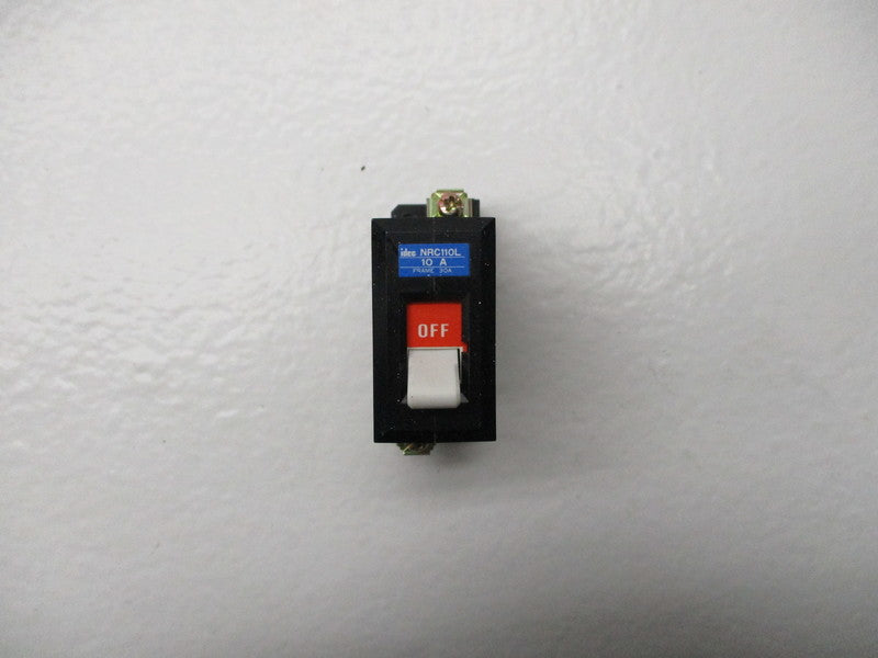 IDEC NRC110L-10AEA CIRCUIT BREAKER 10A 220/250V NSNP