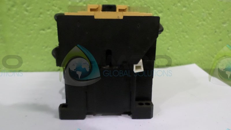 ALLEN BRADLEY 100-A09NA3 SER. B CONTACTOR  UNMP