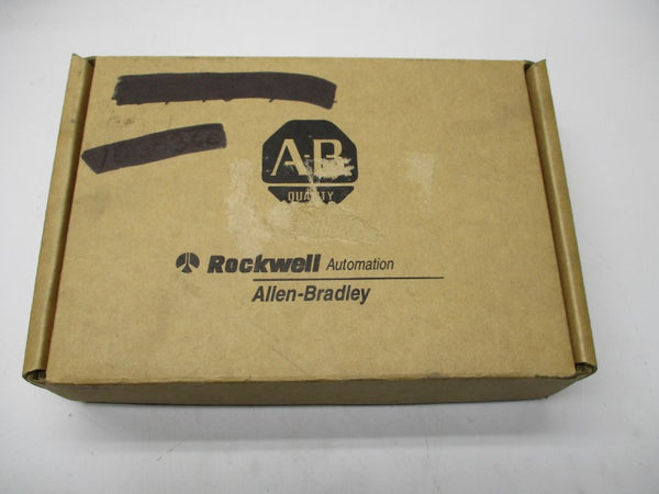 ALLEN BRADLEY 1746-OB32E SER. A 10-30VDC NSMP