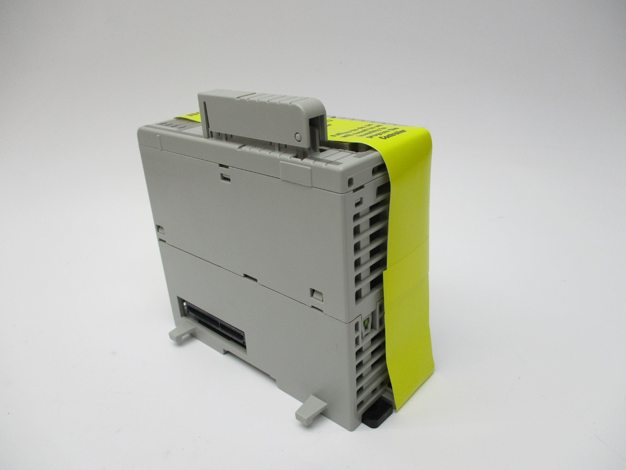 ALLEN BRADLEY 1768-L43 SER. C 24VDC 1.3A F/W 1.05 (NO KEY) NSMP