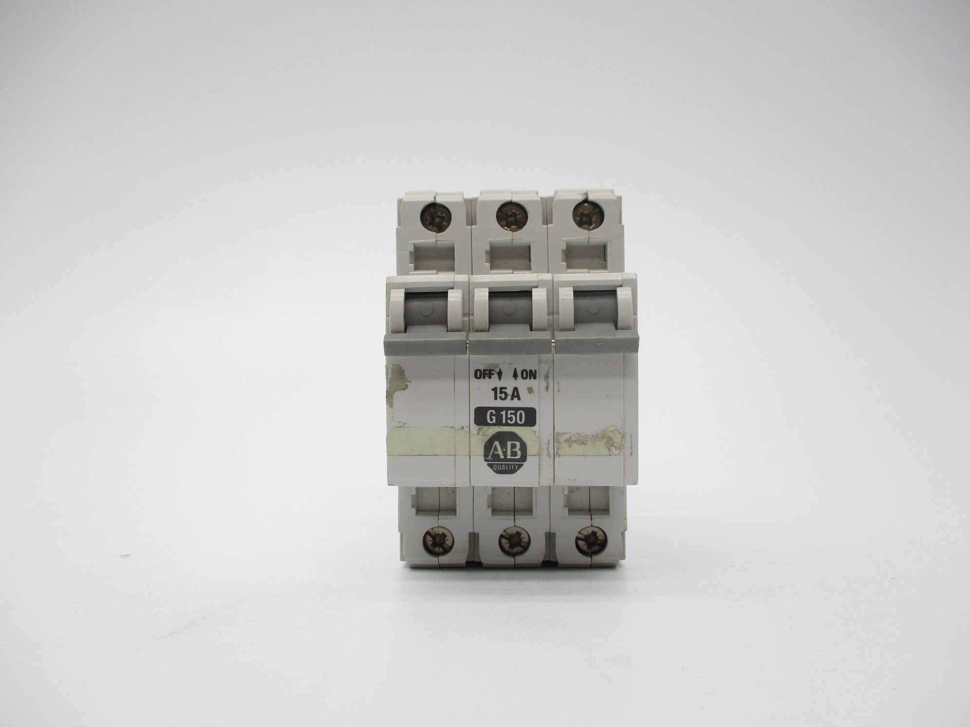 ALLEN BRADLEY 1492-CB3G150 SER. B 480V 15A UNMP