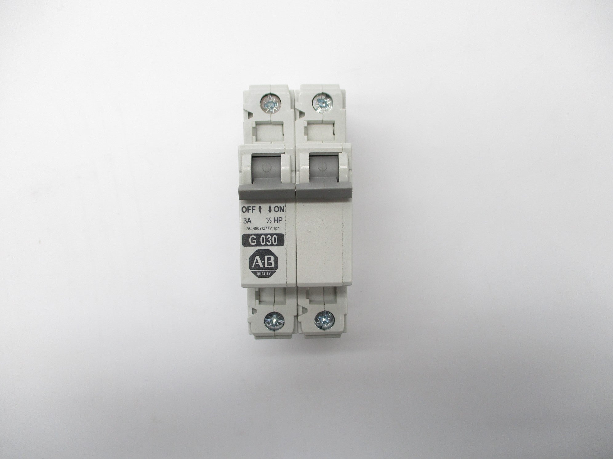 ALLEN BRADLEY 1492-CB2G030 SER. C 3A 277V NSNP
