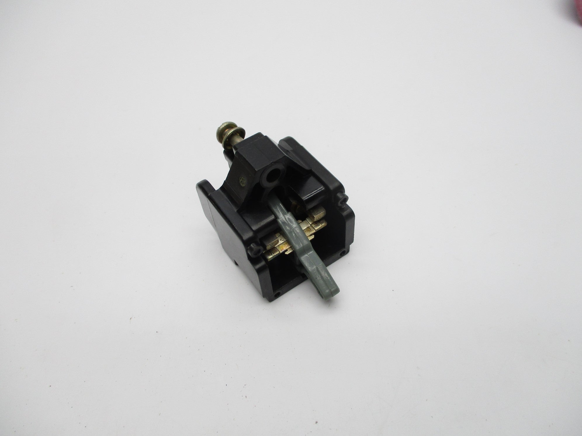 ALLEN BRADLEY 1495-F1 SER. L 600VAC (BK/YL) NSMP