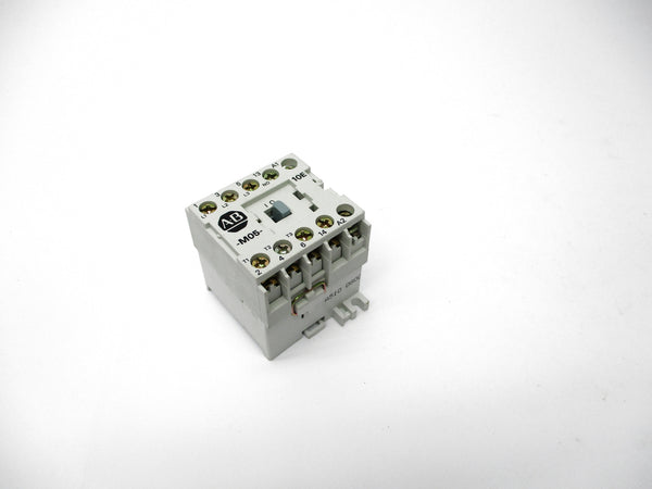 ALLEN BRADLEY 100-MO5ND3 SER. A 110/120V NSNP