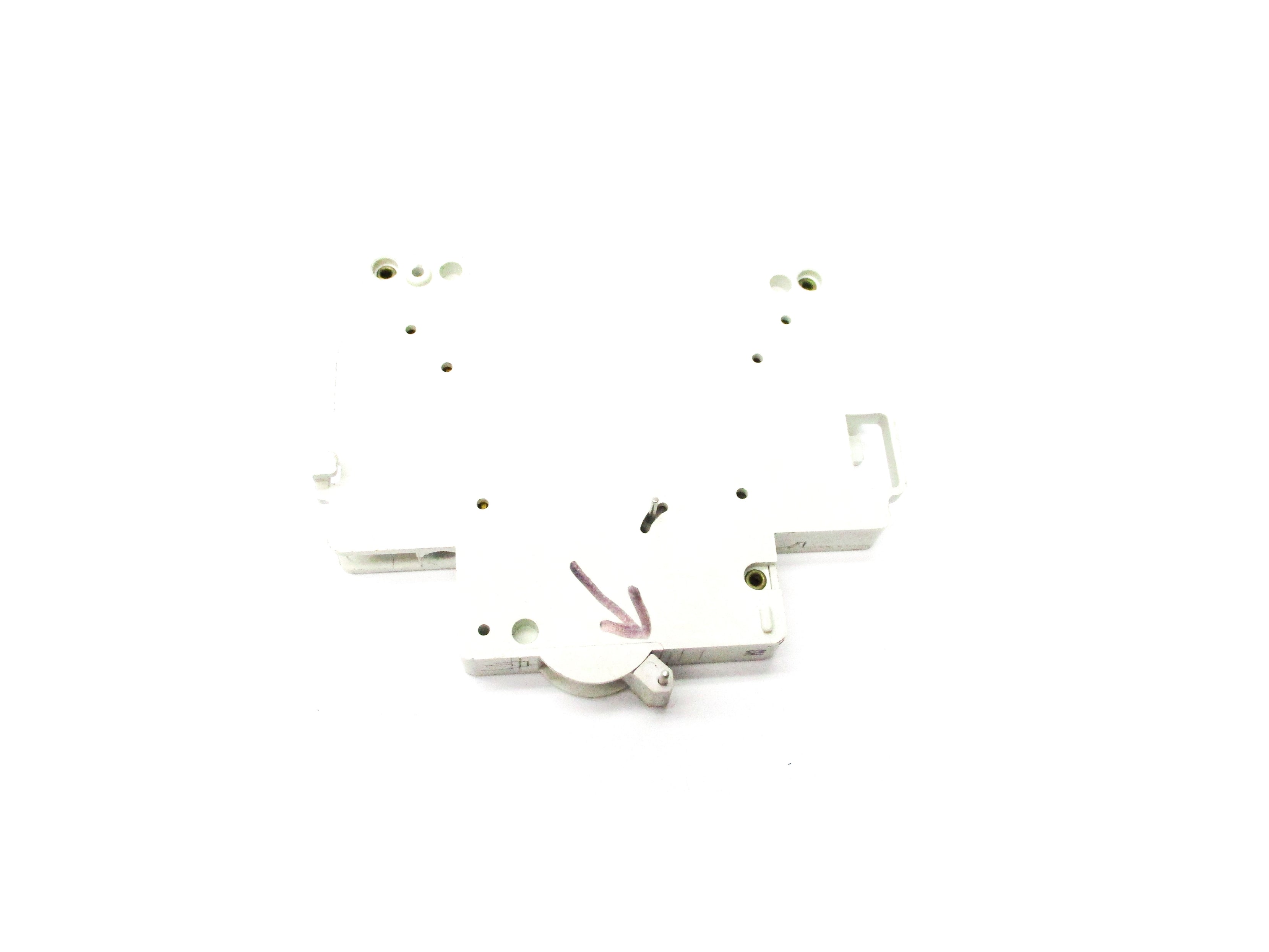 ALLEN BRADLEY 1492-ASPH3 SER. C UNMP