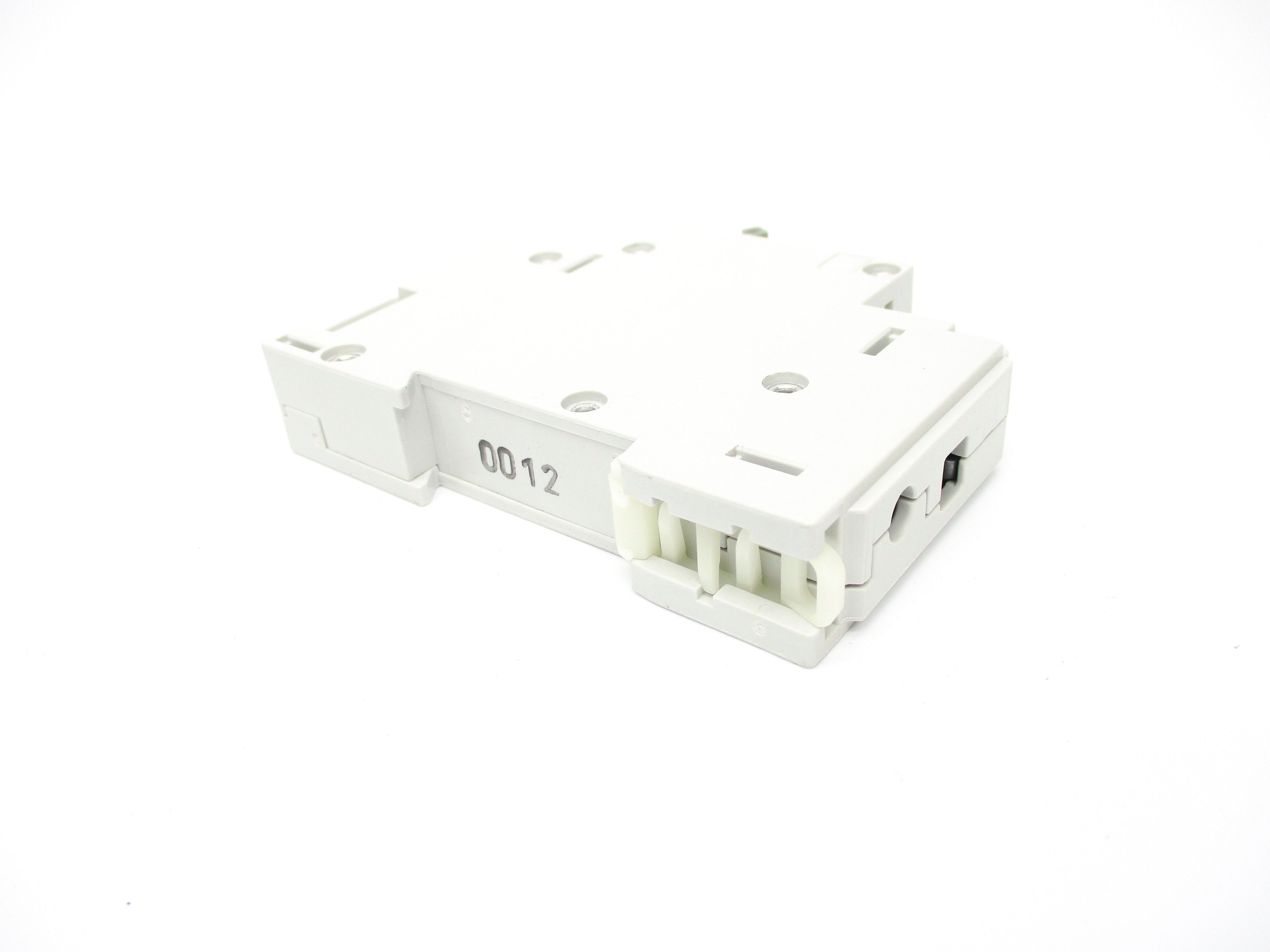 ALLEN BRADLEY 1492-CB1G010 SER. B 277VAC 1A NSMP